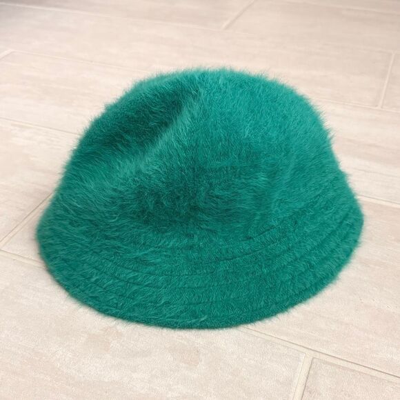 Aerie Faux Fur Fuzzy Bucket Hat Green One Size 90s 00s Hip-Hop Wide Brim Trendy - Picture 2 of 4